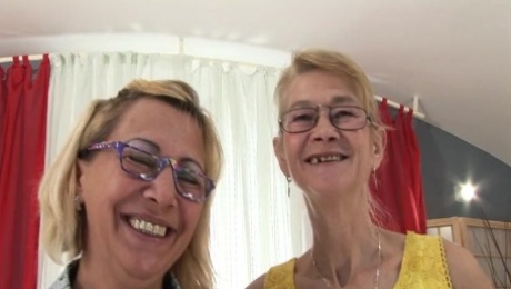 Wrinkly old dykes having sex on camera