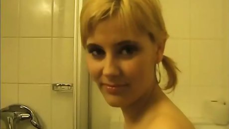 I'm Lucie, a blonde camgirl with a shaved pussy and today I